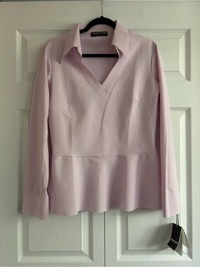 NWT Chiara Boni Plus Size Zuzi Lilac Stretch Peplum  Feminine Collared Blouse